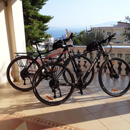 Vila Jakupi Sarandë 外观 照片