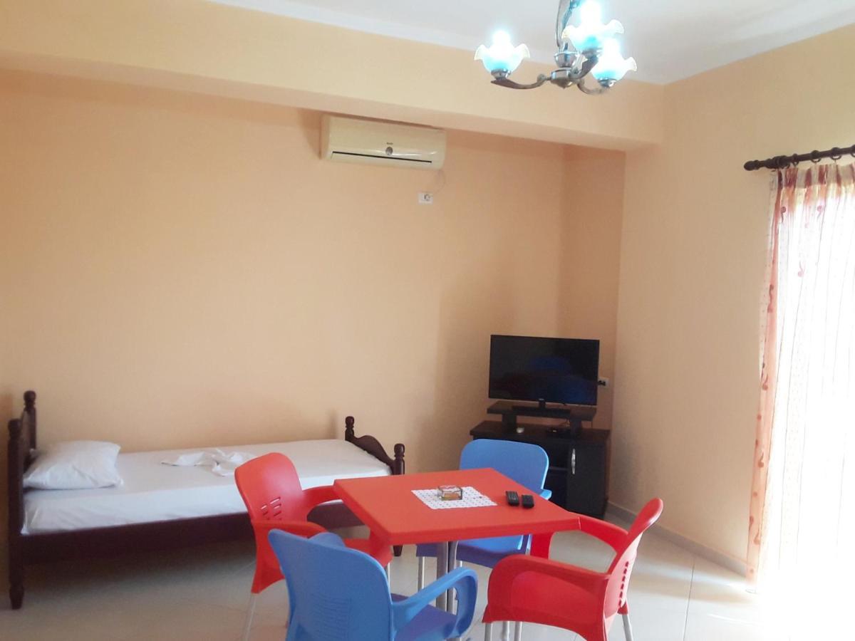 Vila Jakupi Sarandë 外观 照片