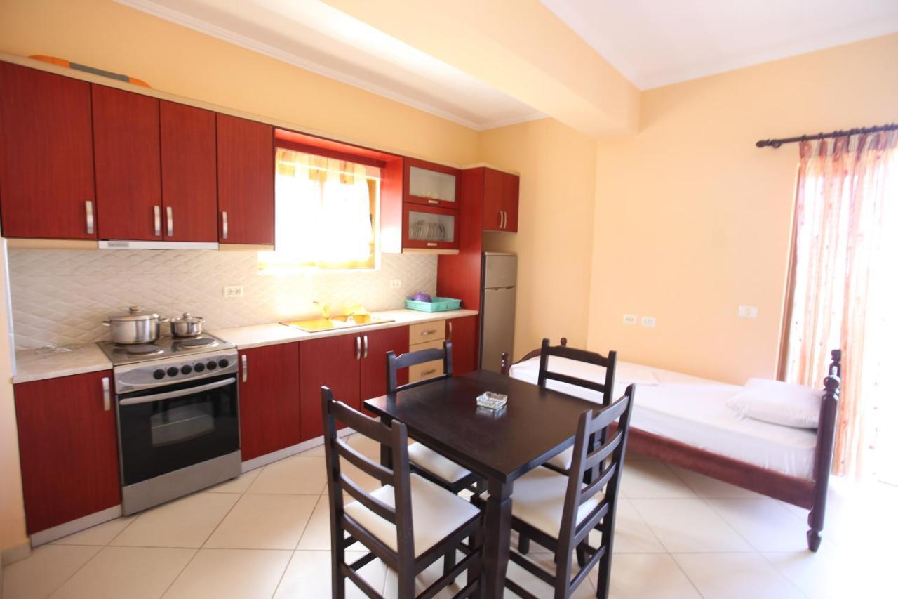 Vila Jakupi Sarandë 外观 照片