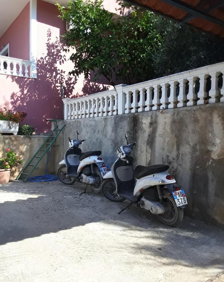Vila Jakupi Sarandë 外观 照片